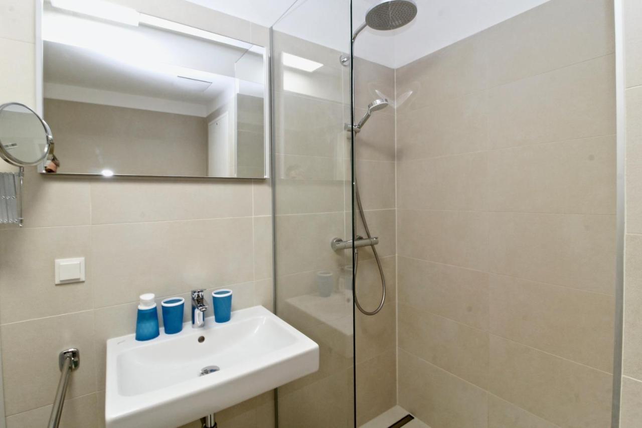 Balcony/Pool/Free Parking Garage Studio Wiedeń Zewnętrze zdjęcie