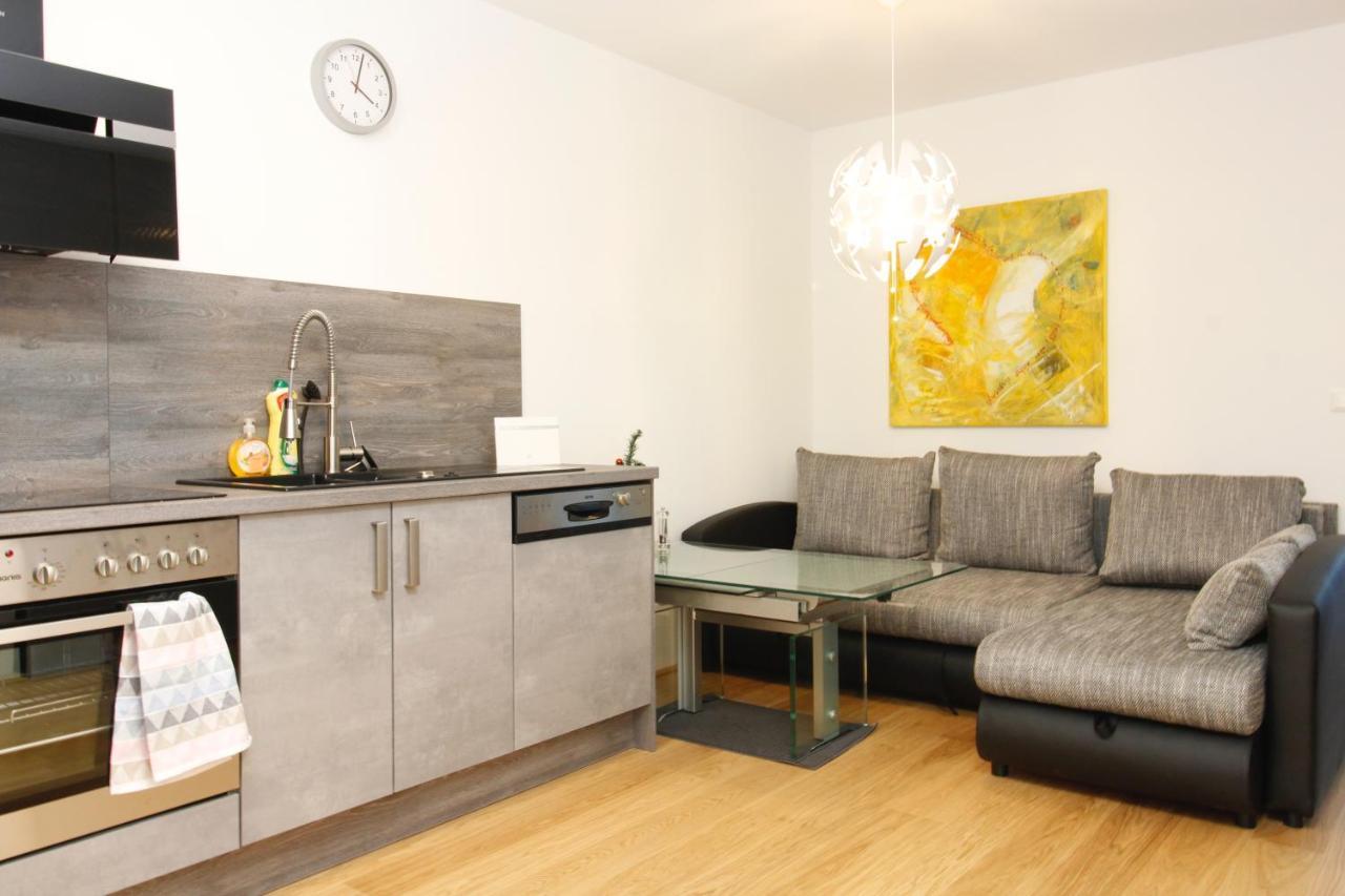 Balcony/Pool/Free Parking Garage Studio Wiedeń Zewnętrze zdjęcie