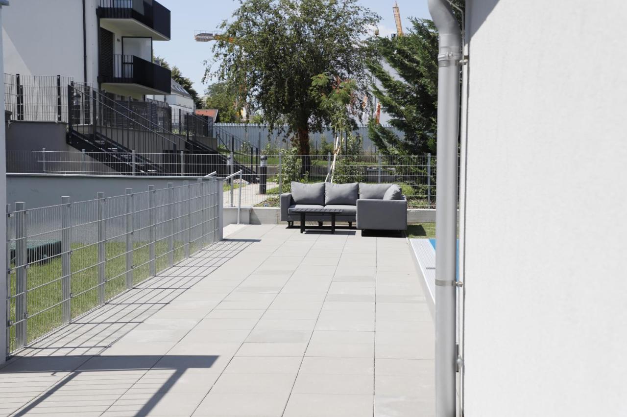 Balcony/Pool/Free Parking Garage Studio Wiedeń Zewnętrze zdjęcie