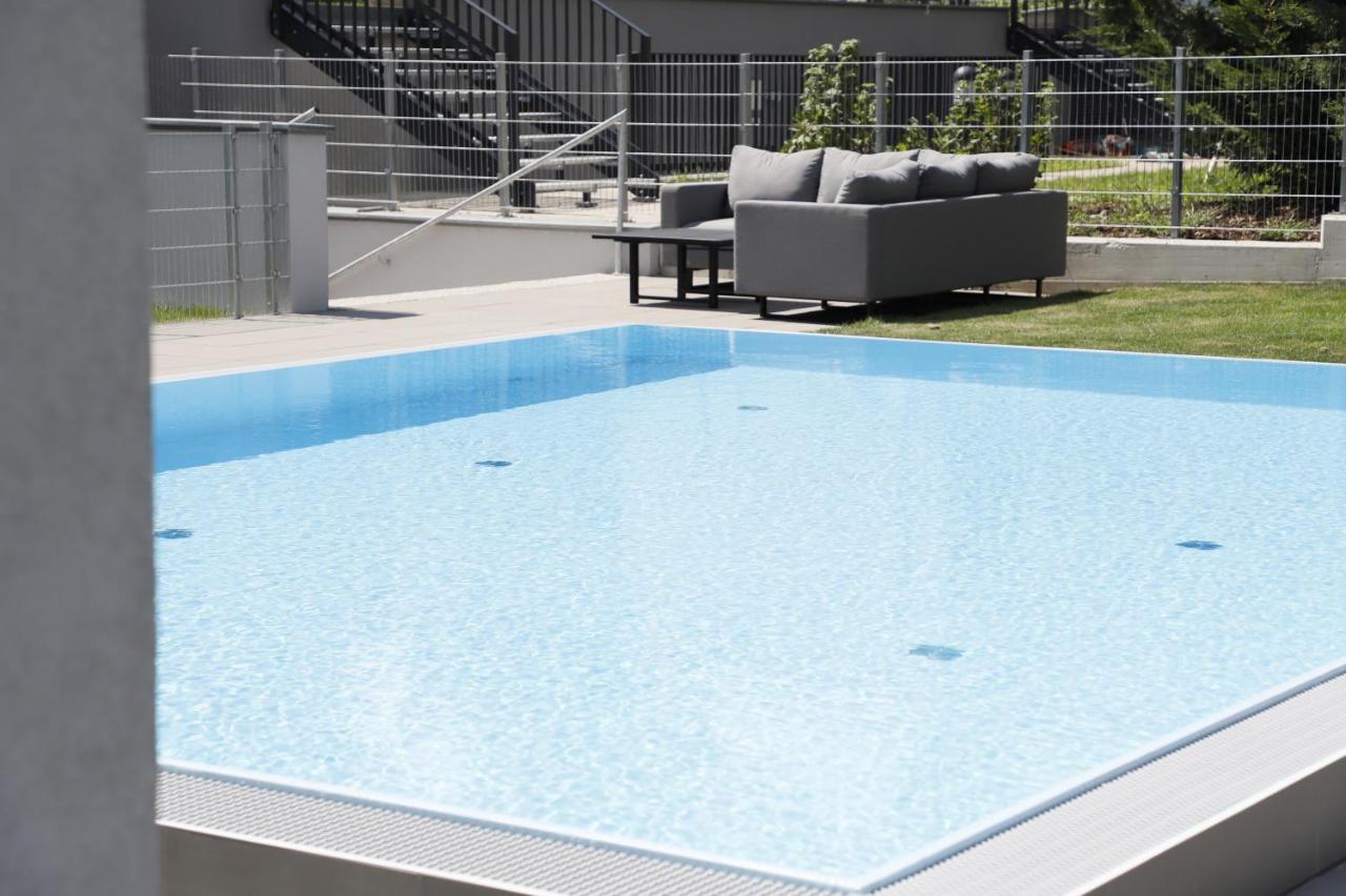 Balcony/Pool/Free Parking Garage Studio Wiedeń Zewnętrze zdjęcie